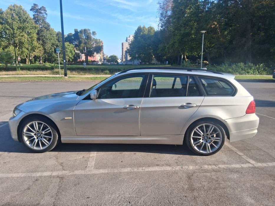 BMW 320 — fotografia 4