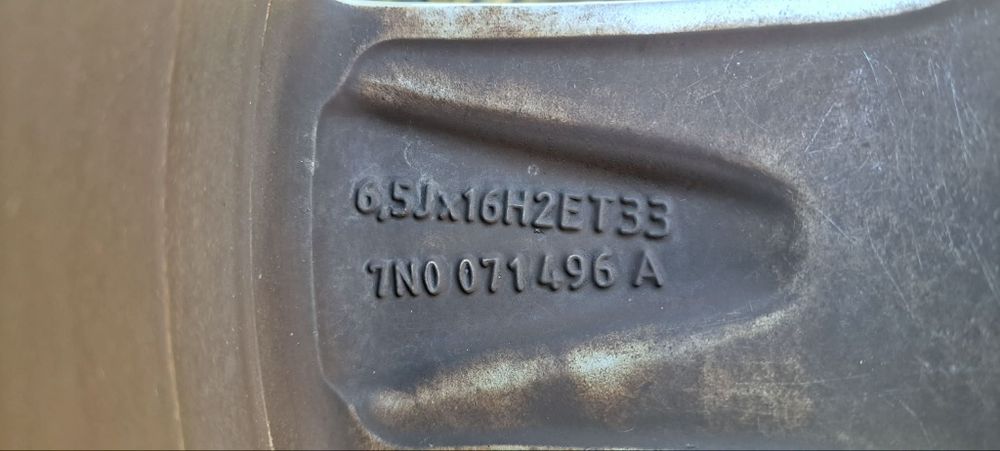 Felgi aluminiowe z oponami 205/55R16