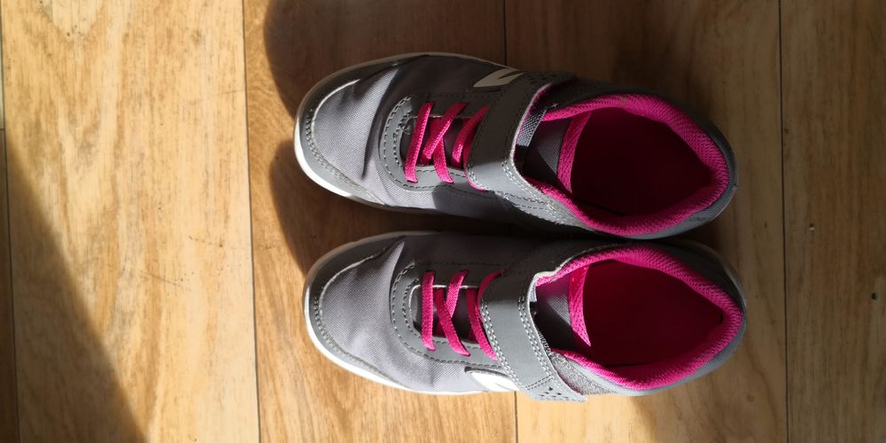 Adidasy, buty sportowe 33