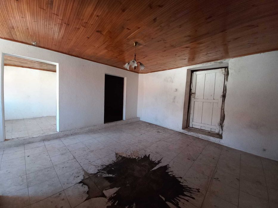 Um Negócio, Duas Casas!