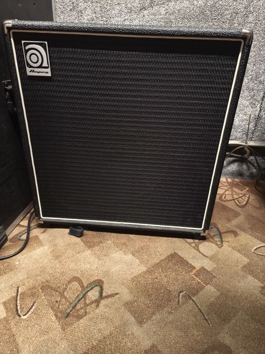 Combo basowe i zmacniacz piec Ampeg bass
