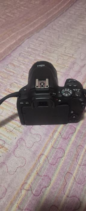 Câmara fotográfica Canon Eos sl2