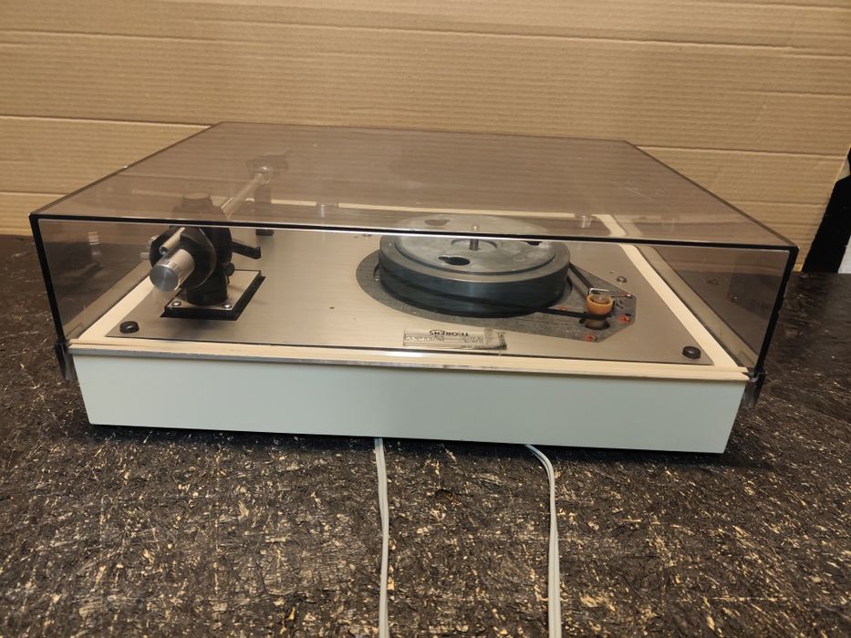 Gramofon Thorens TD 160, Made in Germany