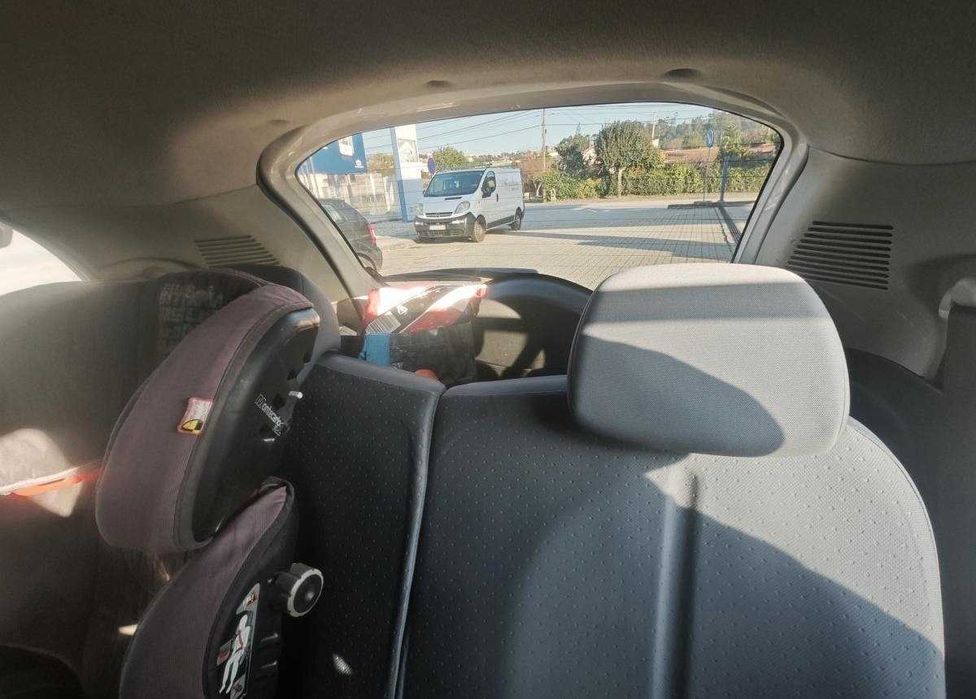 Peugeot Ion 100% eletrico