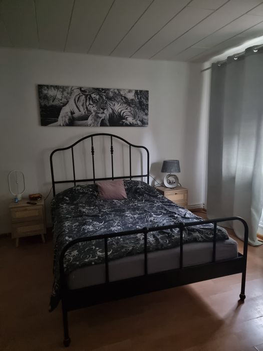 Ikea łóżko że stelażem 140x200