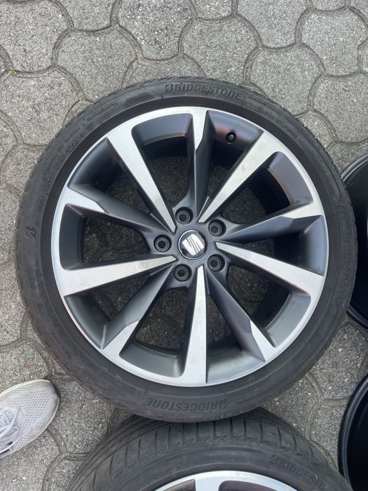 Felgi Seat Leon Fr 18 cali 5x112 golf skoda vw oryginał