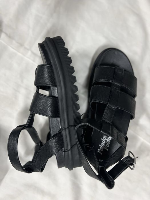 Секонд хенд оптом жіноче взуття зима демі ціна за 1 кг