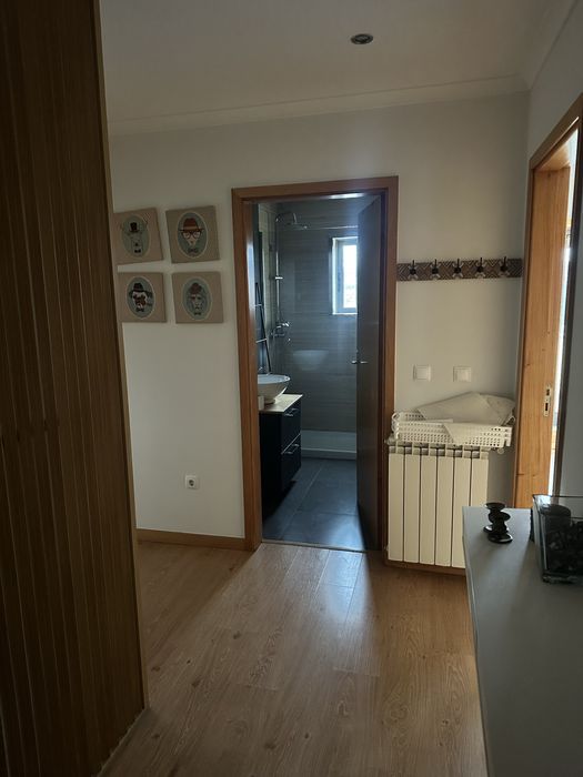 Arrenda-se apartamento T1 centro do Porto! Ao Jornal Noticias…