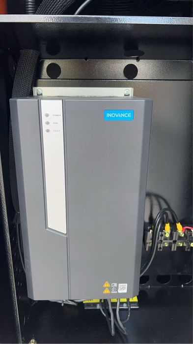 Kompresor Sprężarka śrubowa 15kw 16bar 20HP DO LASERA 3kW