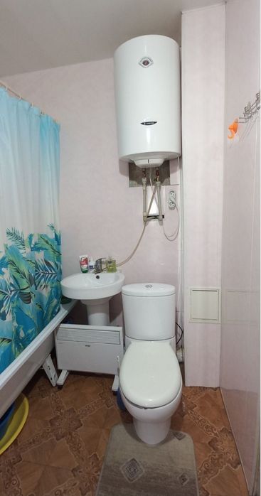 Продажа 1 комнатной с ремонтом.Центр Л/Б