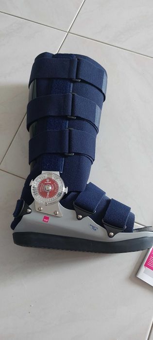 Bota ROM Walker T.M