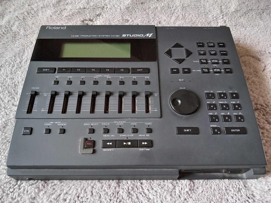 roland mv 30 studio m