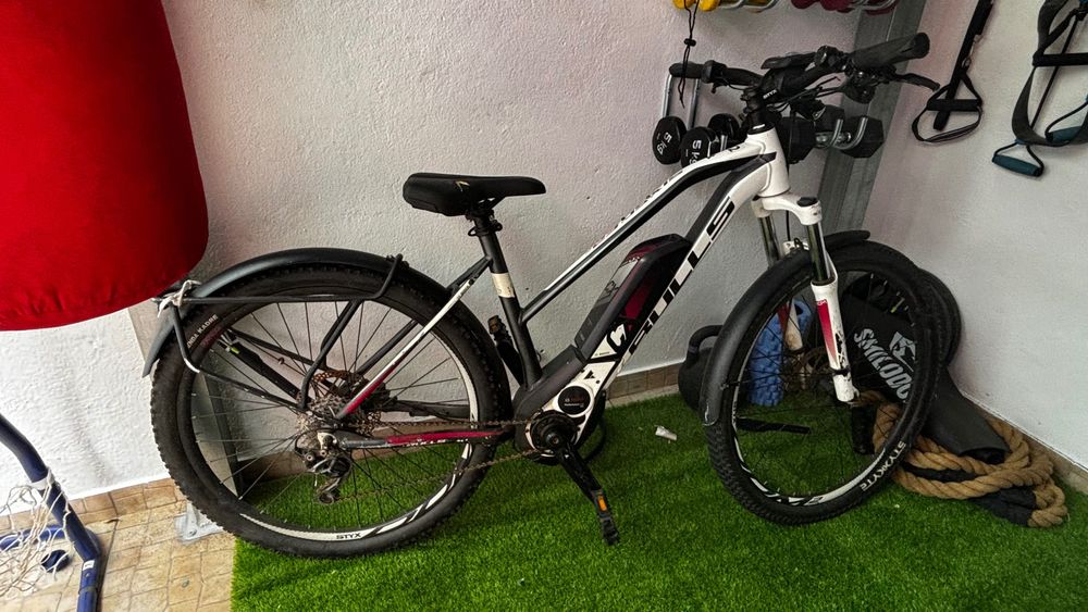 Bicicleta Elétrica Bulls Six50 E2 Street