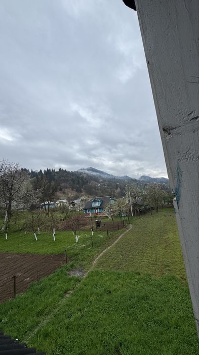 Продається будинок в Карпатах