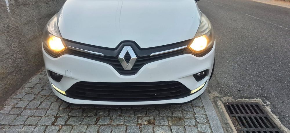 Clio IV  2018 bi combustível
