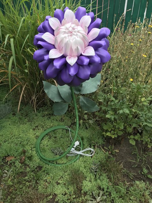 Свтильник ростовой георгин. Ручная работа