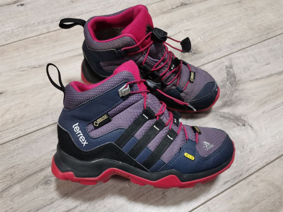 Adidas terrex детские зимние кроссовки ботинки на девочку