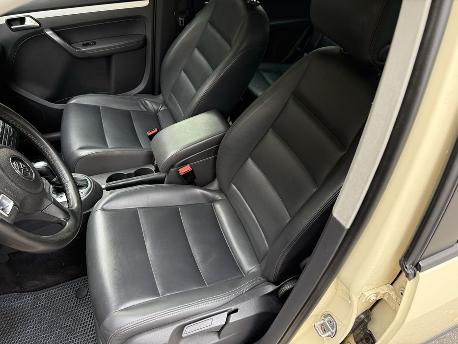 Volkswagen Touran 2.0 TDi