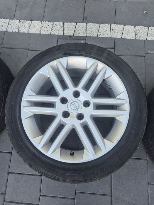 Sprzedam koła 5x110 17 felgi 215 50 17 uniroyal  opel saab