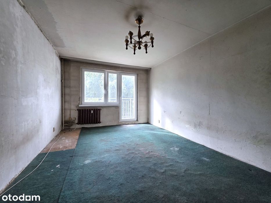 | Niskie piętro | Balkon | Ustawne duże pokoje |