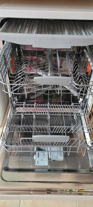 Máquina de lavar loiça ARISTON Hotpoint