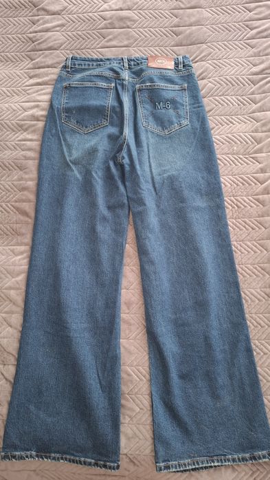 Продам джинси на 50-52 український розмір,стан нових