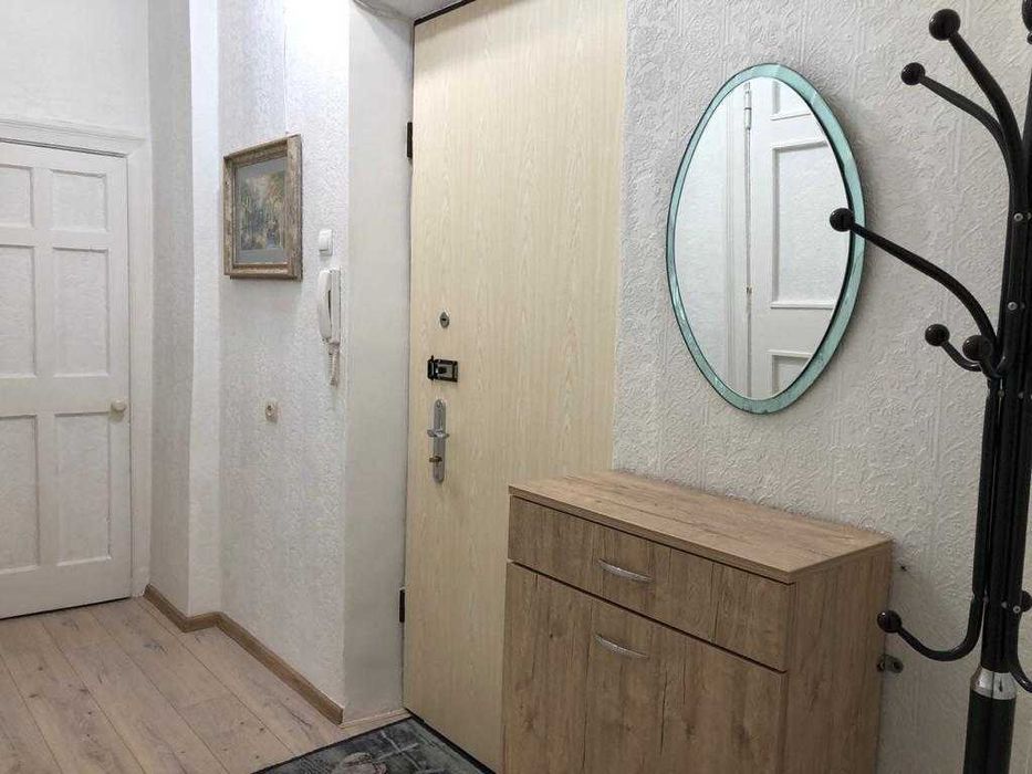 Оренда 2-х кімнатної кватири на Саксаганського 85 М.Українських Героїв