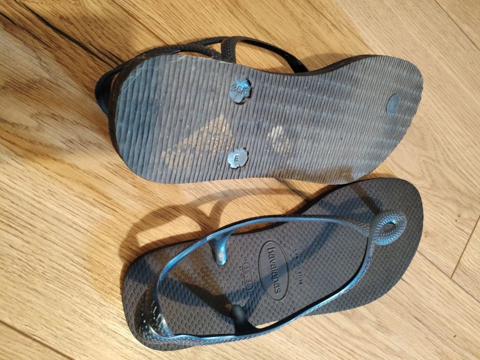Sandálias havaianas como novas n.º 36