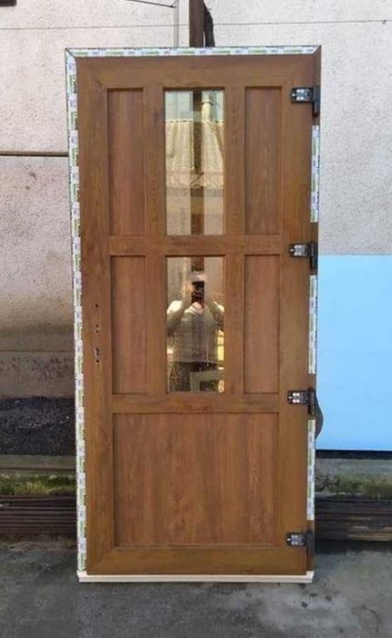 Чернігів Продам Двері та Вікна Металопластикові. Окна двери дешево