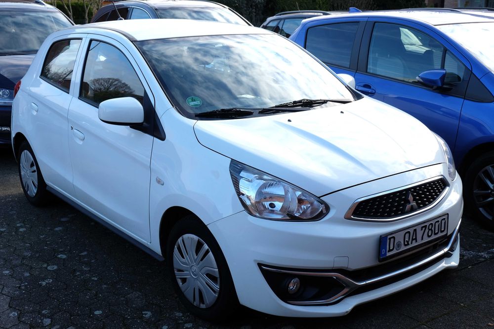 Mitsubishi Space Star Митсубиси 2018 года