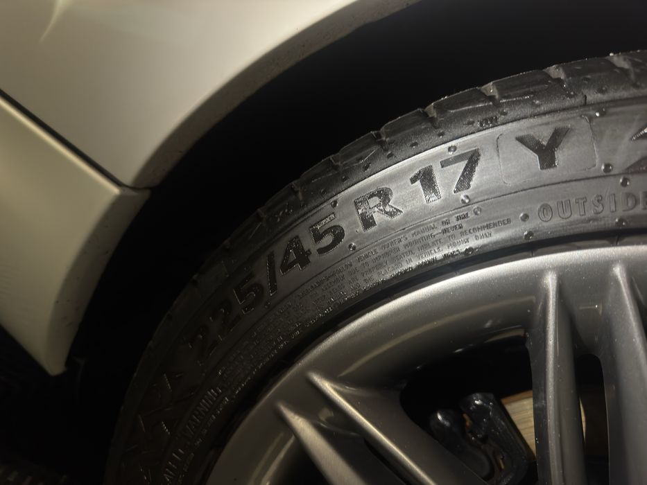 Jantes Originais BMW Pack M 17” com Pneus – Negociável