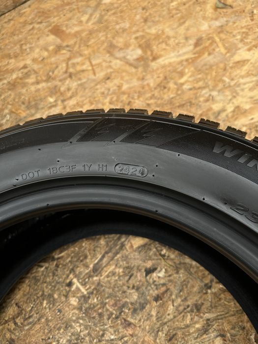 Зимові шини 235/55 R17 103T HANKOOK Winter i*Pike RS.гума резина