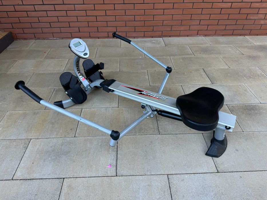 sprzęt do ćwiczeń wioślarz hammer siłownia rowerek orbitrek steper