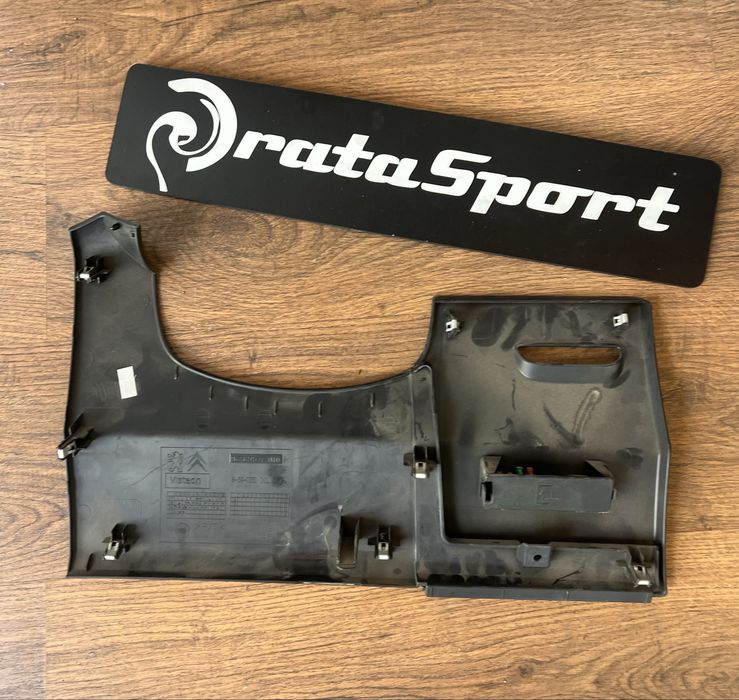 Tampa tablier esquerda