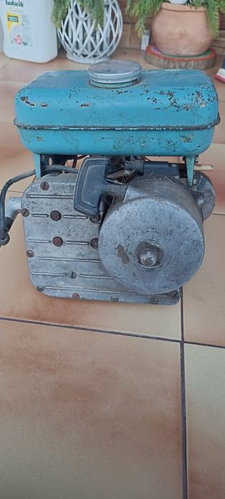 Silnik spalinowy zaburtowy