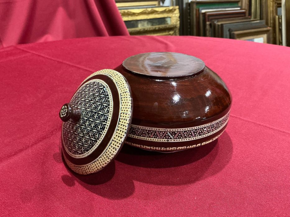 Caixa oval decor madre pérola 14x12 cm anúncios abaixo
