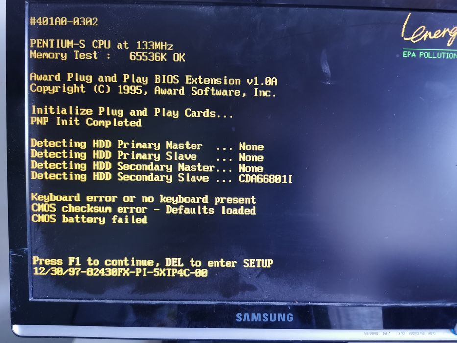 Stary komputer  retro pc pentium 133