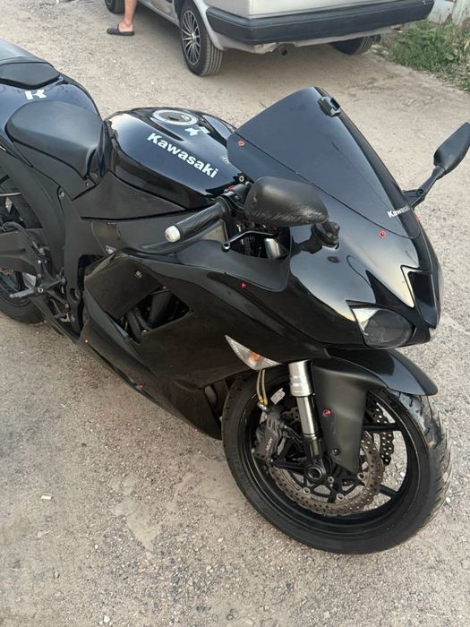 Kawasaki zx6r 636