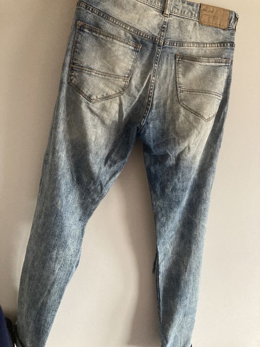 Jeansy z dziurami Pull&bear r.M wysoki stan