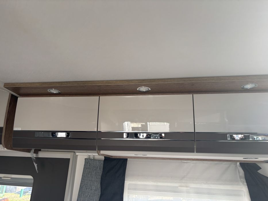 Aluguer de autocaravana de luxo