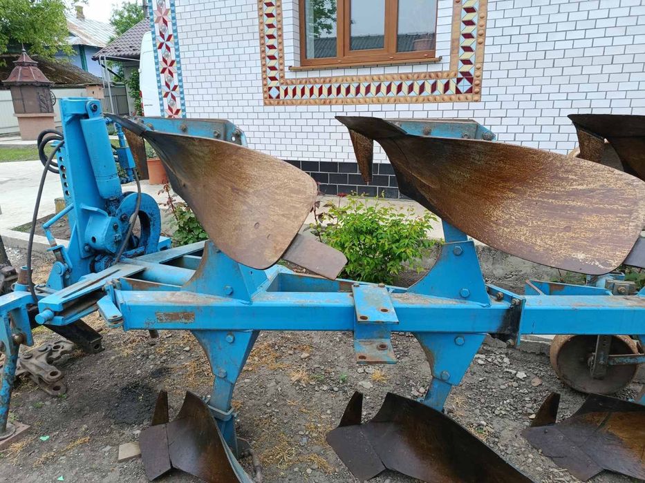 Плуги лемкин опола 4 корпусний