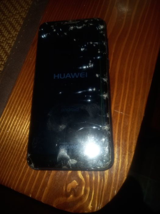 Продам телефон .