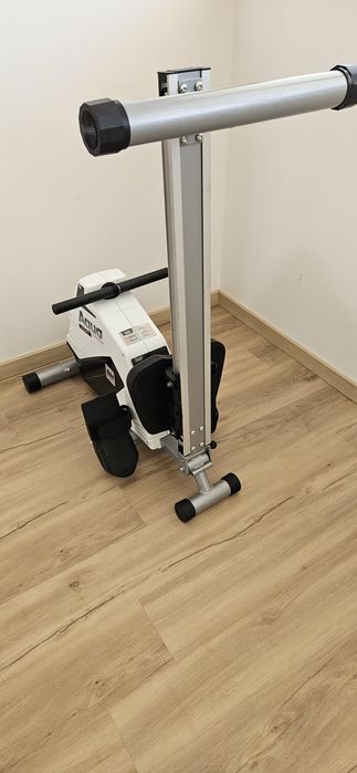 Maquina de Remo dobrável BH AQUO