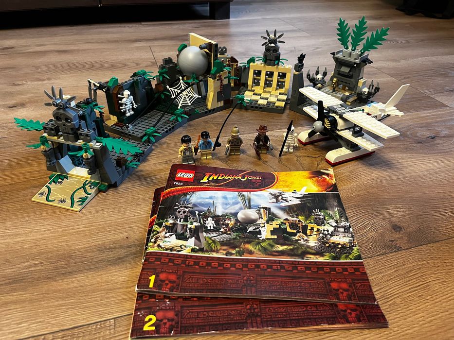 3 kompletne zestawy LEGO Indiana Jones 7623, 7682, 7620,