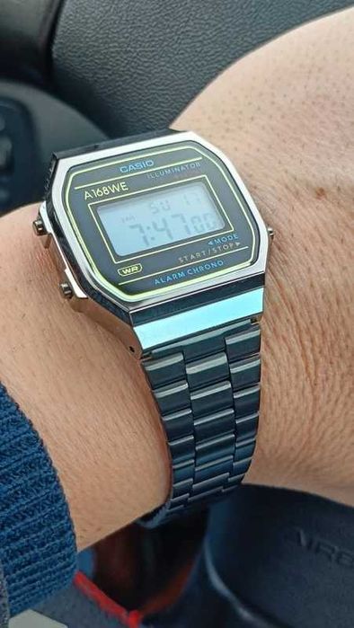 Casio A168WEHB-1A "Homage Calculadora SL-800"pecial Edition