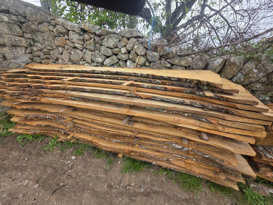 Pranchoes de madeira