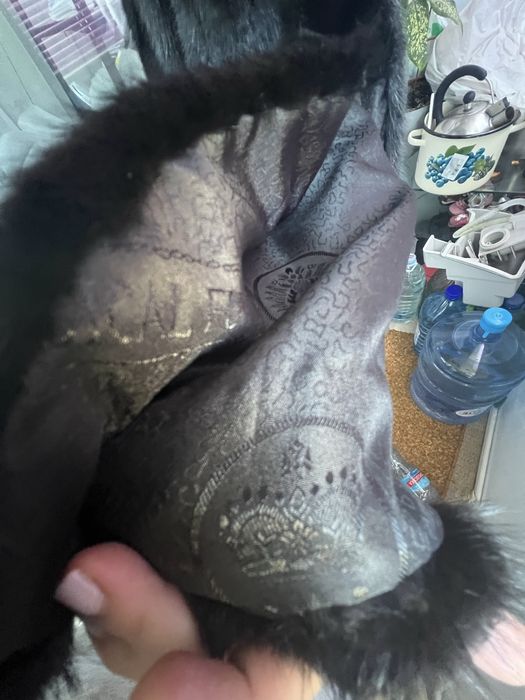 Продам шубу (Греція)