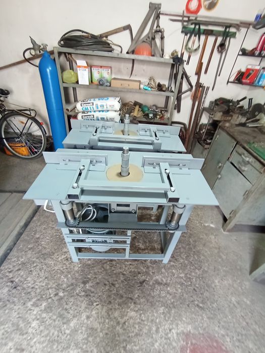 Станок фрезерний по дереву  фрезерний вал