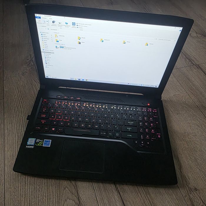 Laptop asus rog i7 7700 gtx 1050 4gb