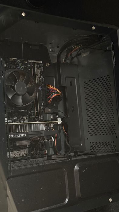 ASUS ROG GL10 i5 9gen GTX1650 Gaming PC SSD M.2 16GB RAM